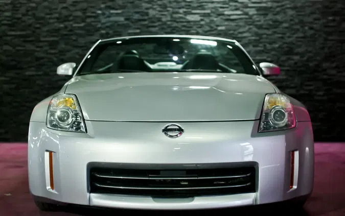 nissan Nissan 350 Z cena 59900 przebieg: 100000, rok produkcji 2009 z Modliborzyce